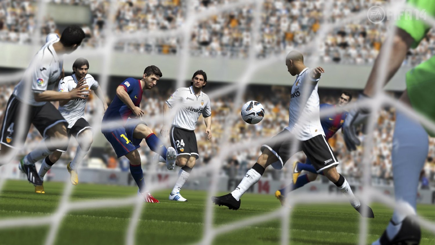《FIFA 14》 英文GOD版XBOX360版 游戏截图 3